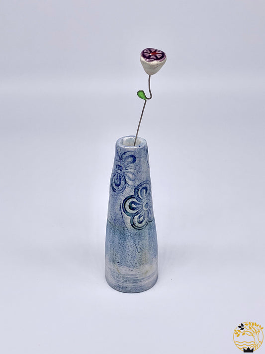Keramik Vase mit Blume in hellblau/violett
